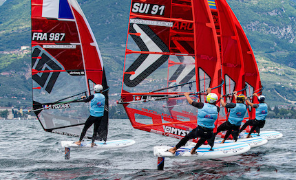 torbole medal race per gli iqfoil youth amp junior international games