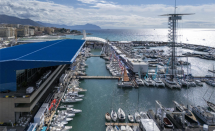genova pi 249 luci che ombre per il salone nautico