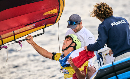 wing foil oro per mathis ghio maddalena spanu