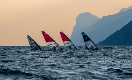 torbole oggi la conclusione dell ifca european championships slalom fin foil