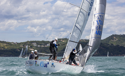 bruschetta guastafeste jamaica al comando dei trofei ciccolo miglior timoniere armatore j24