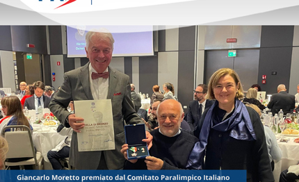 giancarlo moretto premiato dal comitato paralimpico italiano veneto per il suo impegno nella vela solidale