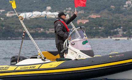 open skiff torna arbitraggio in acqua