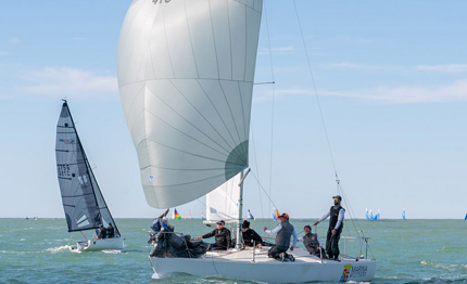 prosegue ad anzio il campionato invernale per le classi sb20 j24