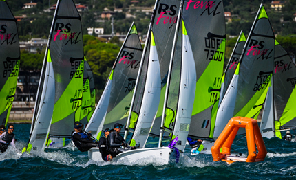 gargnano la prima regata nazionale del doppio rs feva