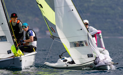 tre prove completate gargnano nel day della regata nazionale rs feva