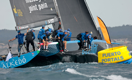 52 super series puerto portals alkedo do it better