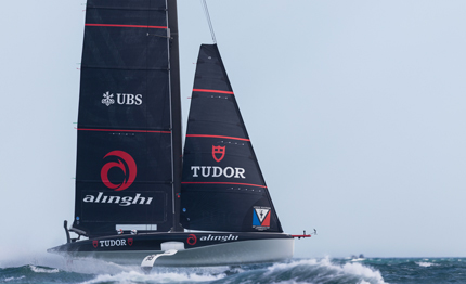 tudor team alinghi cresce cagliari debutto solido in una flotta competitiva