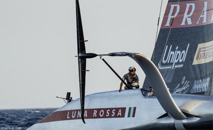 america cup luna rossa in acqua con ac75