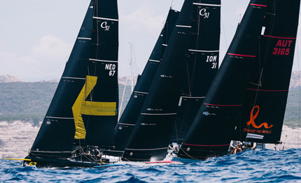 cape 31 in acqua scarlino