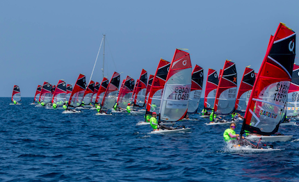 mondiale openskiff yasnolobov imprendibile fabio serra sale sul podio nella gold fleet under