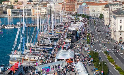 barcolana nave vespucci ospite onore il villaggio si espande al borgo teresiano
