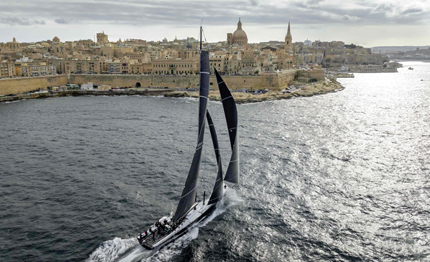 rolex middle sea race black jack 100 conquista la line honours